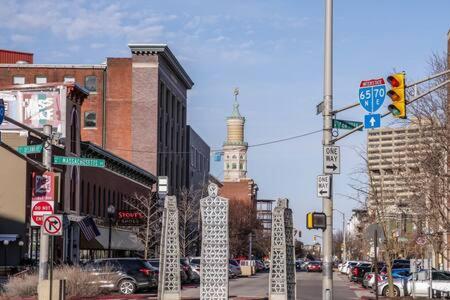 Cozysuites - 2Br With Direct Skybridge Access #1 Indianapolis Bagian luar foto