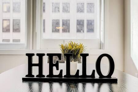 Cozysuites - 2Br With Direct Skybridge Access #1 Indianapolis Bagian luar foto